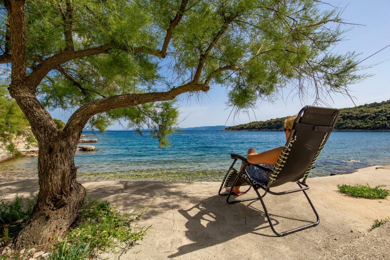 Apartments Linda Sestrunj Экстерьер фото